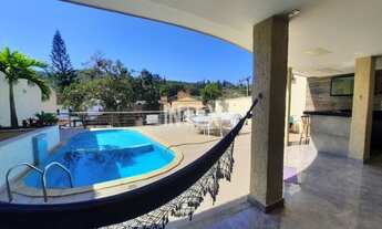 Imagem 4: Casa de Luxo em Condomínio com 4 Quartos e 3 Suítes em Várzea das Moças, Niterói-RJ