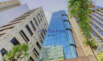 Imagem: 4 banheiro, 4 vagas na garagem, 200M² de