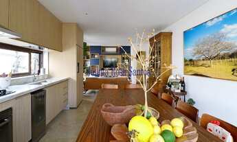 Imagem 2: 3 dormitórios, 3 suíte, 7 banheiro, 2 vagas na garagem, 250M² de Área Construída