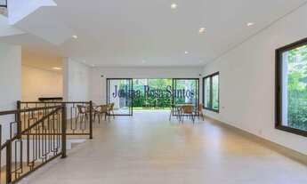 Imagem 4: 4 dormitórios, 4 suíte, 5 banheiro, 4 vagas na garagem, 684M² de Área Construída