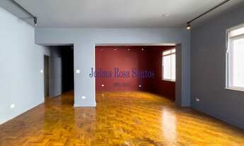 Imagem 4: 3 dormitórios, 1 suítes, 3 banheiro, 1 vaga na garagem, 204M² de Área Construída