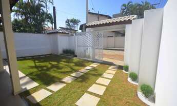 Imagem 5: Casa com 4 dormitórios, piscina Lado Praia, no bairro Cibratel II por R$490.000.00