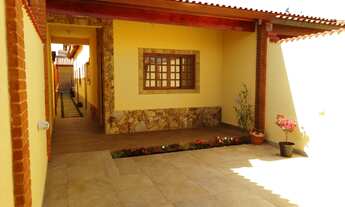 Imagem 2: Casa em Itanhaem próximo ao mar, com piscina no Tupy por R$310.000,00