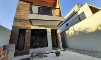 Imagem 2: Belíssima casa com 2 suítes a venda no bairro Ouro Verde