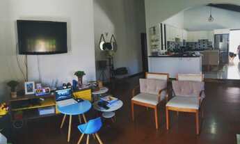 Imagem 5: 2 dormitórios, 1 suítes, 2 banheiro, 1 vaga na garagem, 450M² de Área Construída