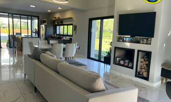 Imagem 6: 3 dormitórios, 1 suítes, 3 banheiro, 2 vagas na garagem, 186M² de Área Construída