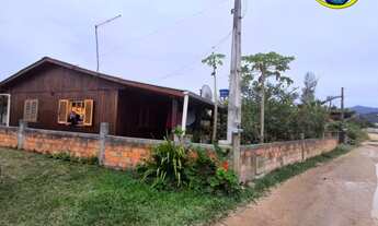 Imagem: 3 dormitórios, 1 banheiros, 1 vaga na garagem