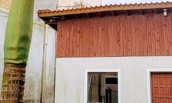 Imagem: 1 dormitório, 1 banheiros, 1 vaga na garagem