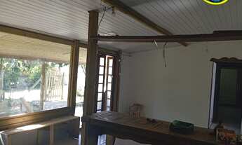 Imagem: 3 dormitórios, 2 banheiro, 2 vagas na garagem