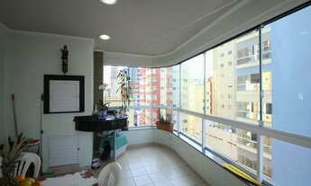 Imagem 2: 3 dormitórios, 1 suítes, 2 banheiro, 1 vaga na garagem, 90M² de Área Construída