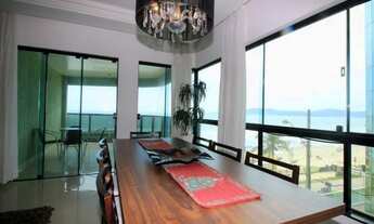 Imagem 6: 4 dormitórios, 2 suíte, 3 banheiro, 2 vagas na garagem, 130M² de Área Construída