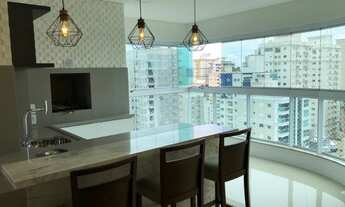 Imagem 3: 3 dormitórios, 3 suíte, 3 banheiro, 4 vagas na garagem, 210M² de Área Construída