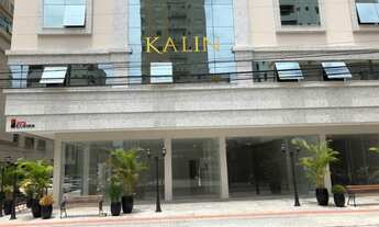 Imagem 2: 3 dormitórios, 3 suíte, 3 banheiro, 4 vagas na garagem, 210M² de Área Construída