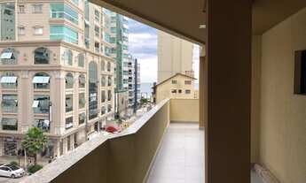 Imagem 2: 3 dormitórios, 1 suítes, 3 banheiro, 2 vagas na garagem, 120M² de Área Construída