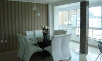 Imagem 3: 4 dormitórios, 1 suítes, 2 banheiro, 215M² de Área Construída, 245M² de Área Total