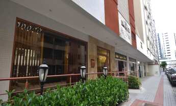 Imagem 2: 4 dormitórios, 4 suíte, 5 banheiro, 3 vagas na garagem, 161M² de Área Construída