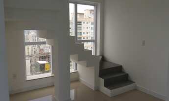 Imagem 7: 4 dormitórios, 4 suíte, 5 banheiro, 4 vagas na garagem, 260M² de Área Construída