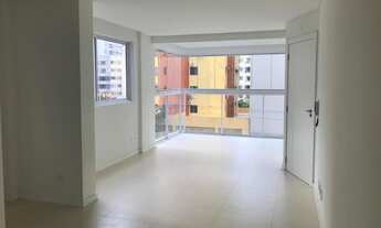 Imagem 4: 3 dormitórios, 3 suíte, 4 banheiro, 2 vagas na garagem, 112M² de Área Construída