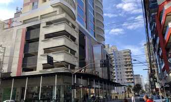 Imagem 5: 3 dormitórios, 3 suíte, 4 banheiro, 2 vagas na garagem, 170M² de Área Construída