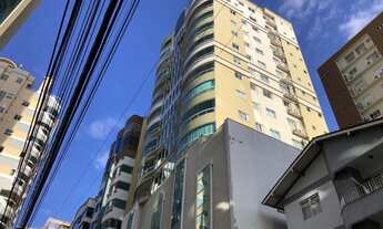 Imagem 2: 4 dormitórios, 4 suíte, 5 banheiro, 4 vagas na garagem, 157M² de Área Construída