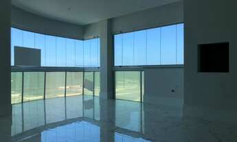 Imagem 2: 4 dormitórios, 4 suíte, 5 banheiro, 4 vagas na garagem, 240M² de Área Construída