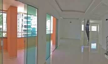 Imagem 7: 4 dormitórios, 4 suíte, 5 banheiro, 2 vagas na garagem, 285M² de Área Construída