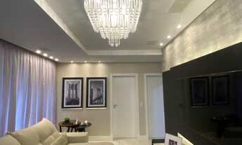 Imagem 5: 3 dormitórios, 3 suíte, 4 banheiro, 2 vagas na garagem, 275M² de Área Construída