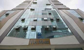 Imagem: 3 dormitórios, 3 suíte, 4 banheiro, 2