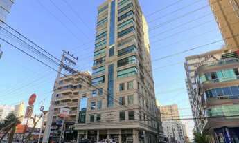 Imagem: 3 dormitórios, 3 suíte, 4 banheiro, 2