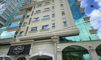 Imagem 2: 4 dormitórios, 4 suíte, 5 banheiro, 2 vagas na garagem, 195M² de Área Construída