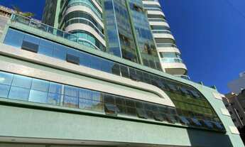 Imagem: 4 dormitórios, 2 suíte, 3 banheiro, 3