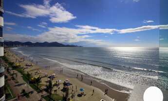 Imagem 4: 4 dormitórios, 4 suíte, 5 banheiro, 3 vagas na garagem, 130M² de Área Construída