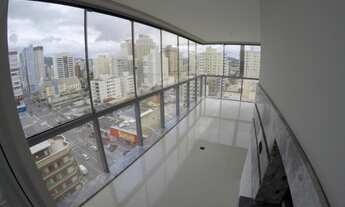 Imagem 2: 4 dormitórios, 4 suíte, 5 banheiro, 2 vagas na garagem, 222M² de Área Construída