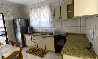 Imagem 6: 3 dormitórios, 1 suítes, 2 banheiro, 1 vaga na garagem, 152M² de Área Construída