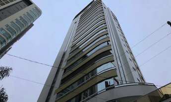 Imagem 3: 4 dormitórios, 4 suíte, 5 banheiro, 3 vagas na garagem, 170M² de Área Construída