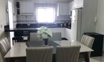 Imagem 6: 3 dormitórios, 1 suítes, 2 banheiro, 2 vagas na garagem, 120M² de Área Construída