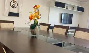 Imagem 7: 4 dormitórios, 2 suíte, 2 vagas na garagem, 190M² de Área Construída, 230M² de Área Total