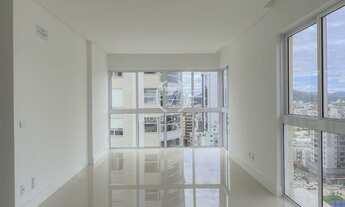 Imagem 2: 3 dormitórios, 3 suíte, 2 vagas na garagem, 123M² de Área Construída, 123M² de Área Total