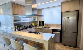 Imagem 4: 3 dormitórios, 3 suíte, 4 vagas na garagem, 137M² de Área Construída