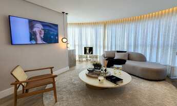 Imagem 2: 3 dormitórios, 3 suíte, 4 vagas na garagem, 137M² de Área Construída