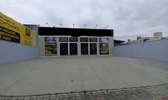 Imagem: 4 banheiro, 200M² de Área Construída