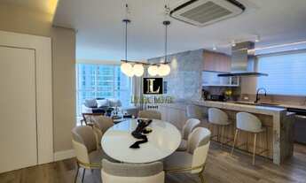 Imagem 5: 3 dormitórios, 3 suíte, 4 vagas na garagem, 137M² de Área Construída