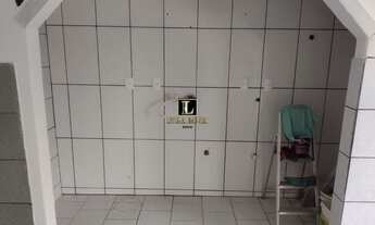 Imagem 5: 2 dormitórios, 1 banheiros, 67M² de Área Construída, 69M² de Área Total