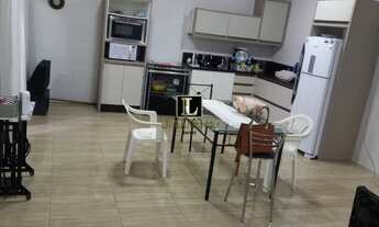 Imagem: 3 dormitórios, 1 suítes, 3 banheiro, 2