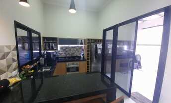 Imagem 6: 3 dormitórios, 1 suítes, 2 banheiro, 175M² de Área Total