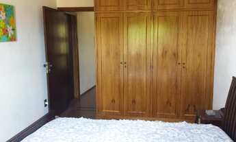 Imagem 2: 3 dormitórios, 1 suítes, 2 banheiro, 3 vagas na garagem, 341M² de Área Total