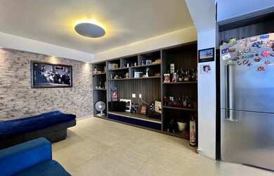 Imagem 2: 3 dormitórios, 1 suítes, 4 vagas na garagem