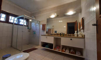 Imagem 5: 3 dormitórios, 3 suíte, 3 banheiro, 4 vagas na garagem