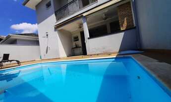 Imagem: 3 dormitórios, 3 suíte, 4 banheiro, 2