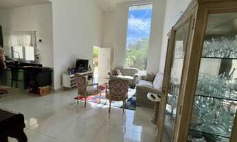 Imagem: 3 dormitórios, 1 suítes, 2 banheiro, 4